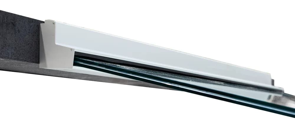 Sezione tecnica del modello MQ-21S — Pensilina profonda, sbalzo 1200 mm